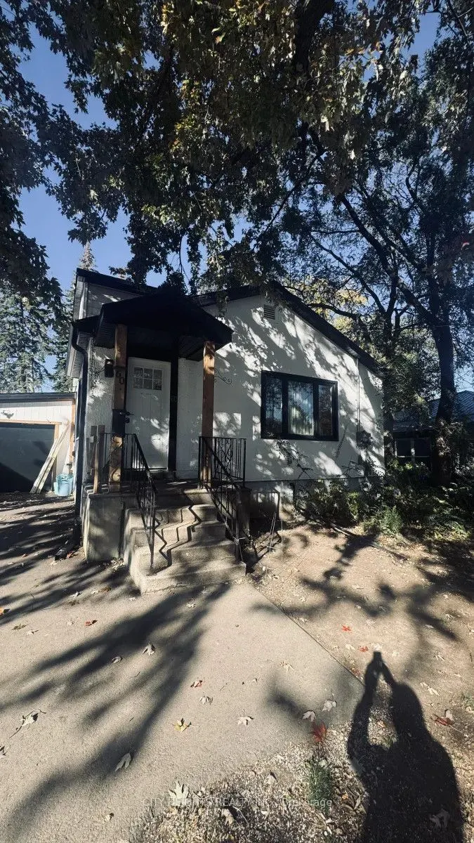 60 Homewood Avenue #Lower