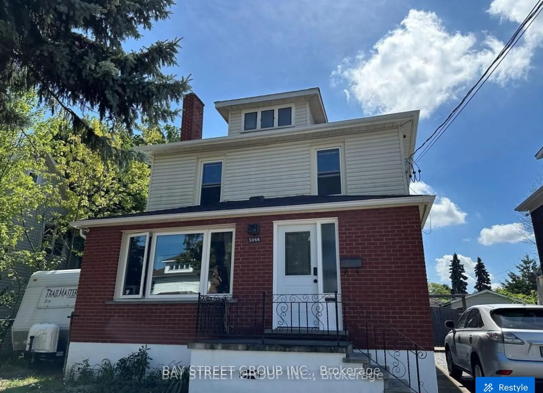5066 WILLMOTT Street #Upper