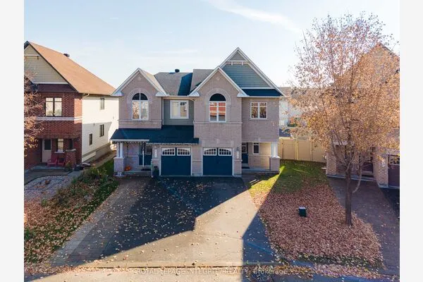 229 Garrity Crescent