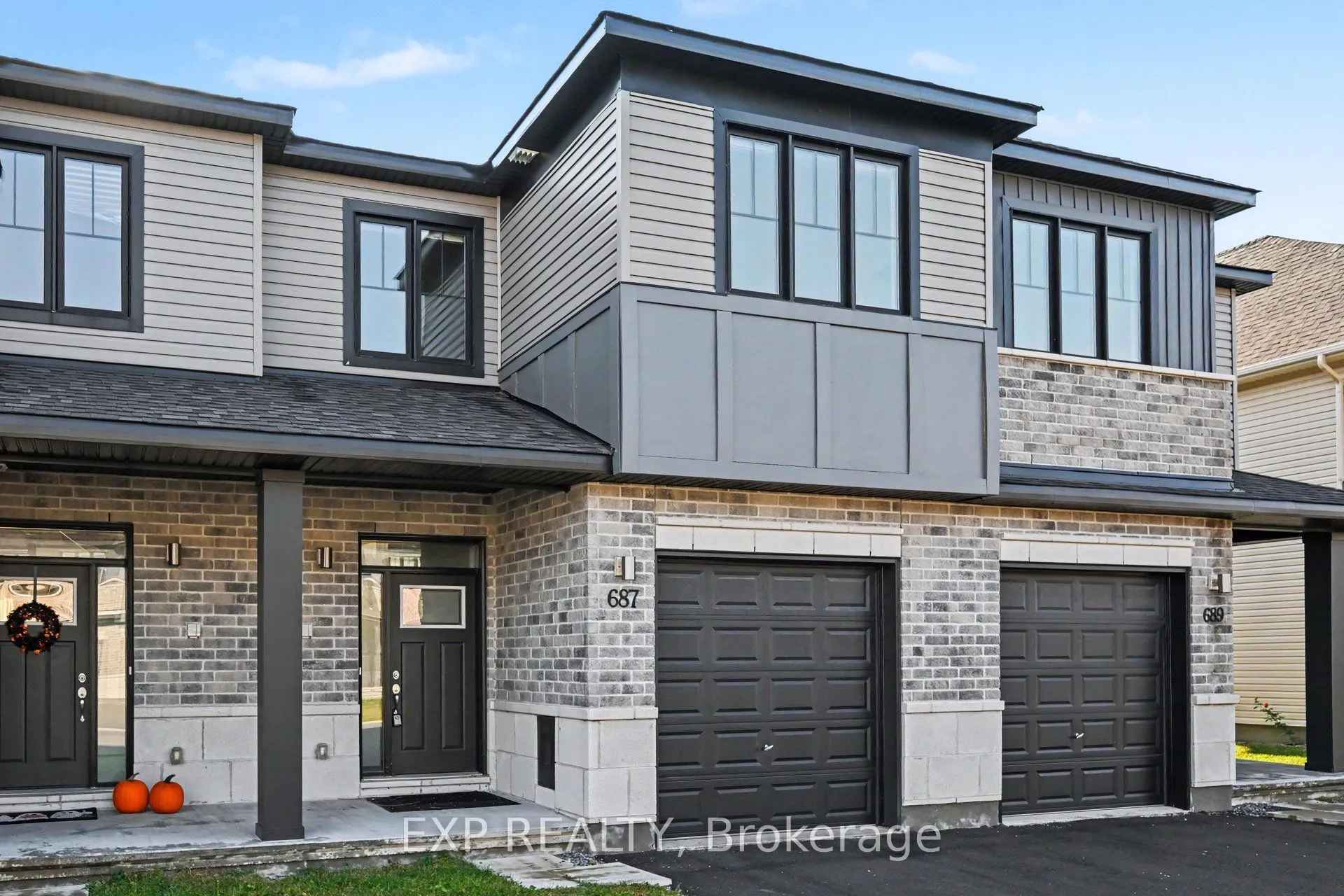 687 Taliesin Crescent