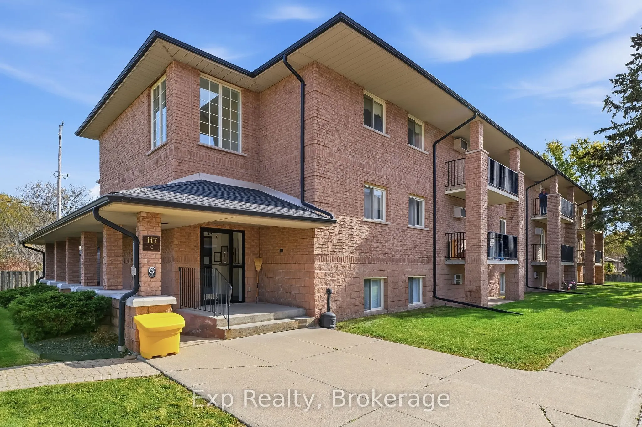 117 Prince Edward Street #313