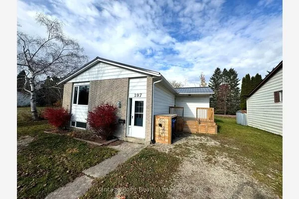 297 Main Street W