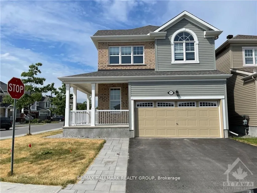 651 Broad Cove Crescent
