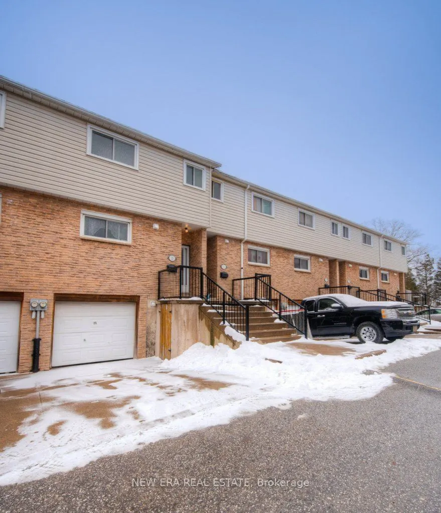 149 St Catharine Street #15