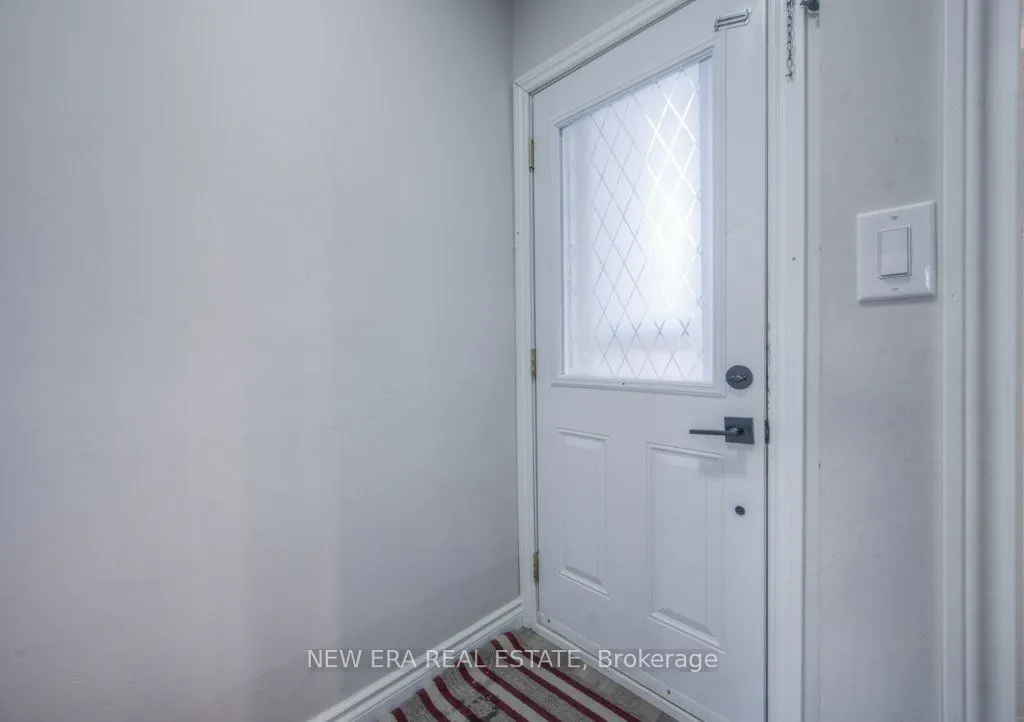 149 St Catharine Street #15