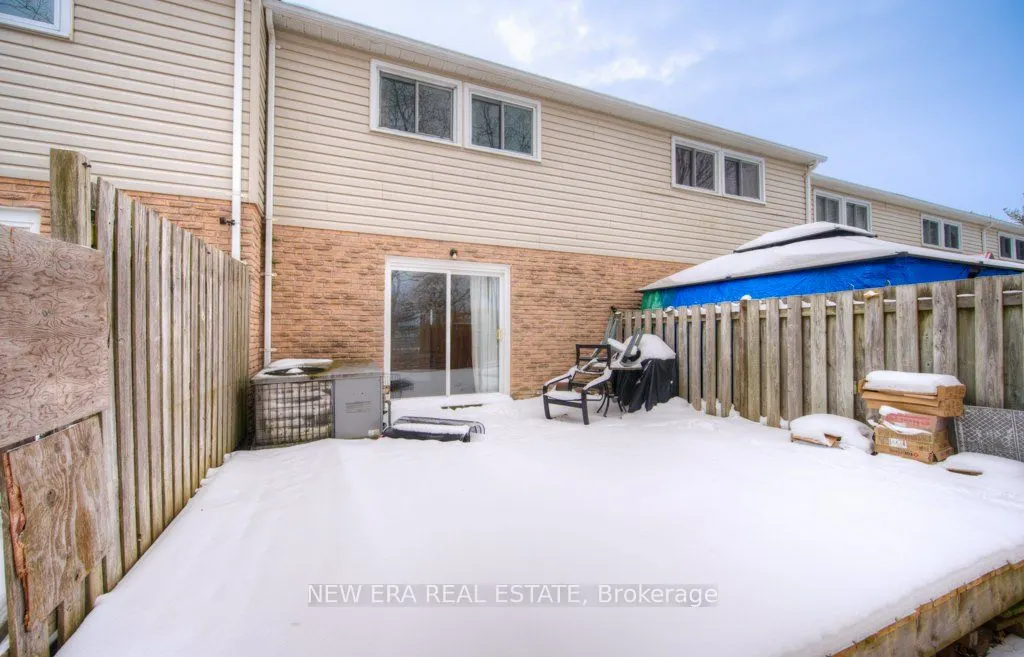 149 St Catharine Street #15