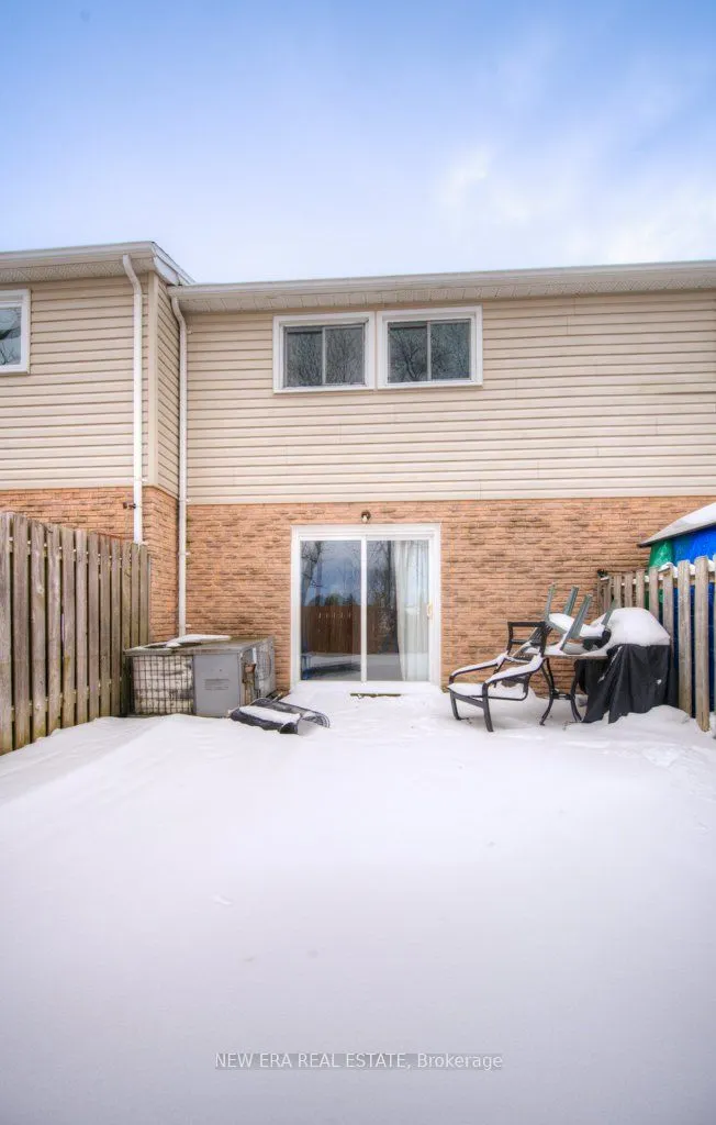 149 St Catharine Street #15