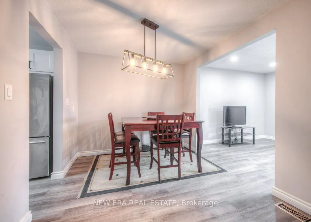 149 St Catharine Street #15