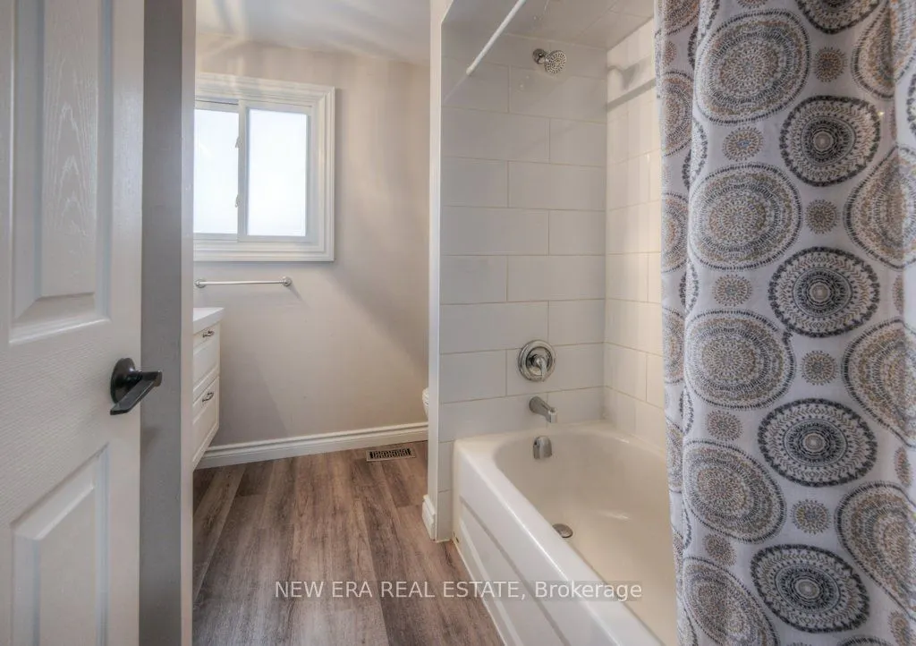 149 St Catharine Street #15
