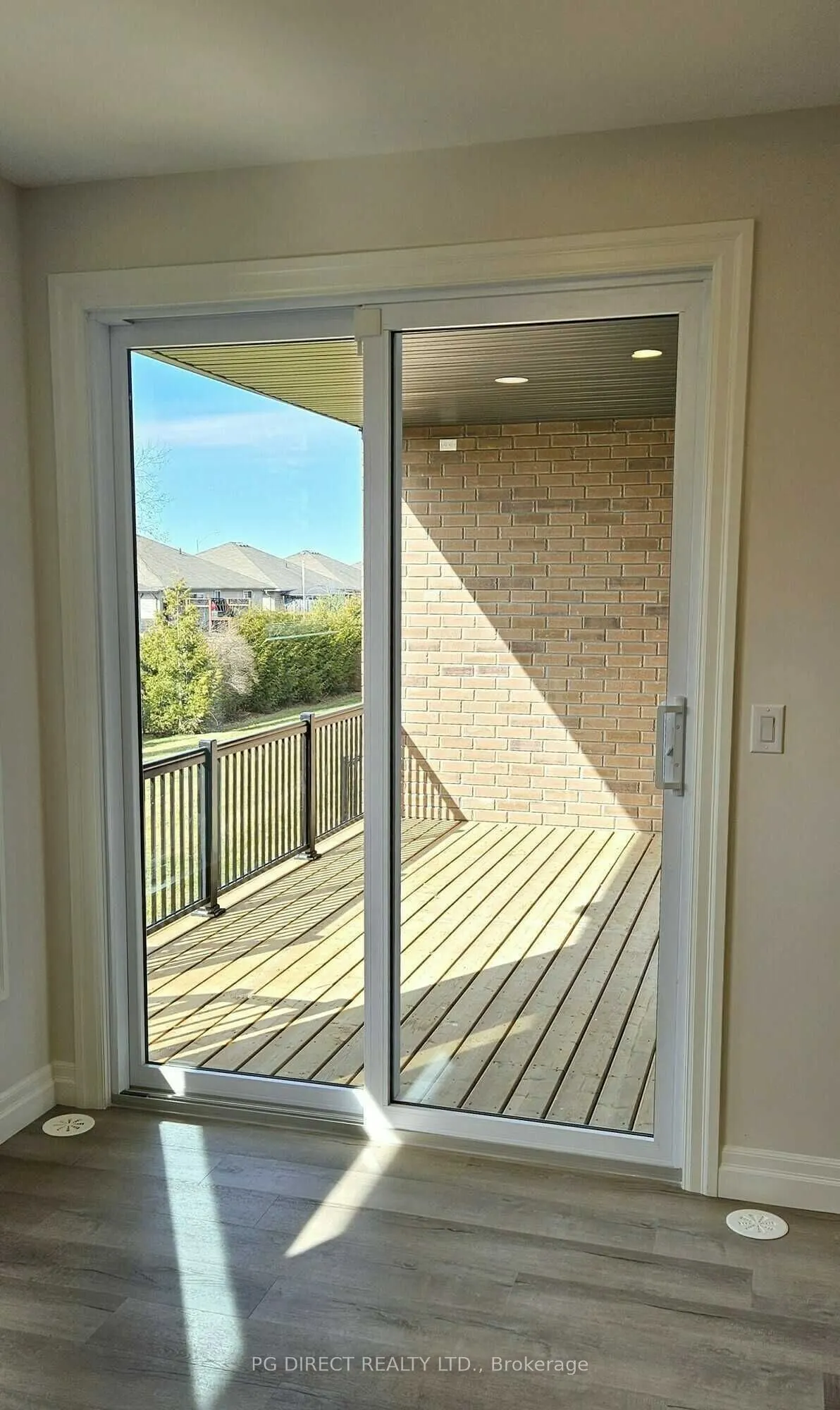 10 Cardinal Court