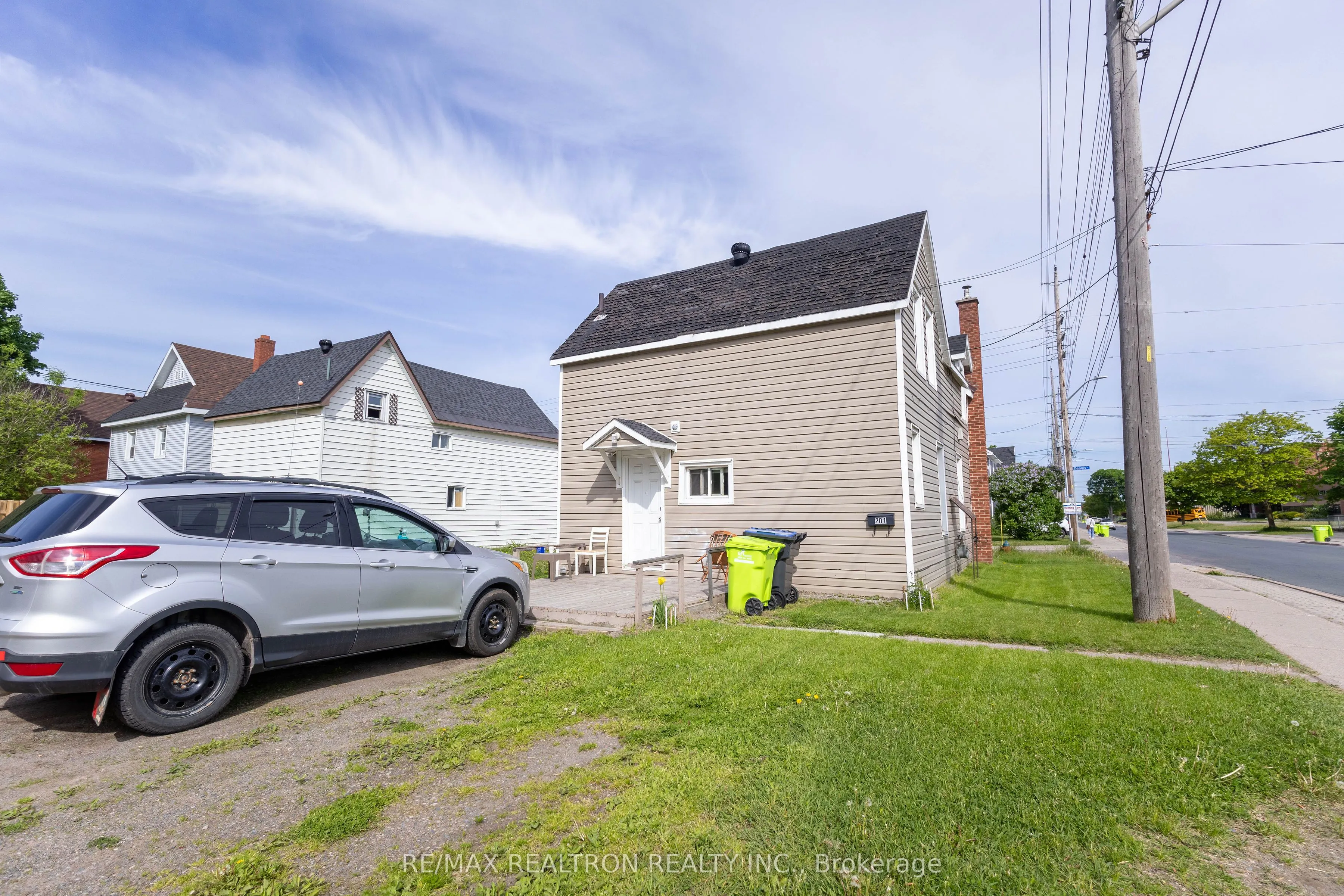188 DENNIS Street