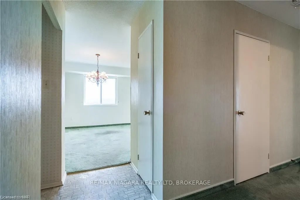 301 FRANCES Avenue #1203