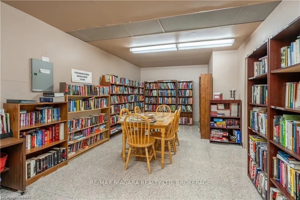 301 FRANCES Avenue #1203