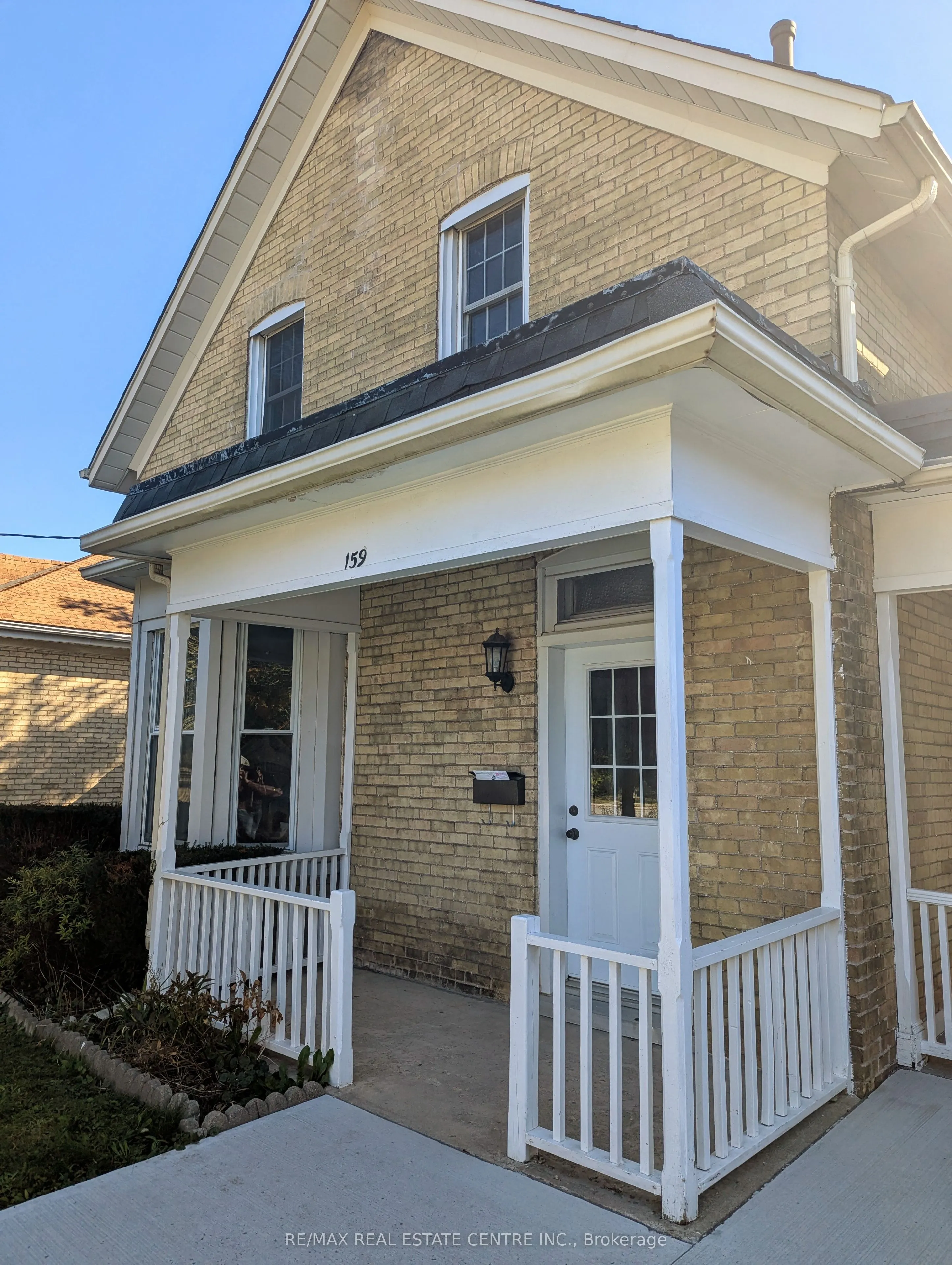 159 Wellington Street
