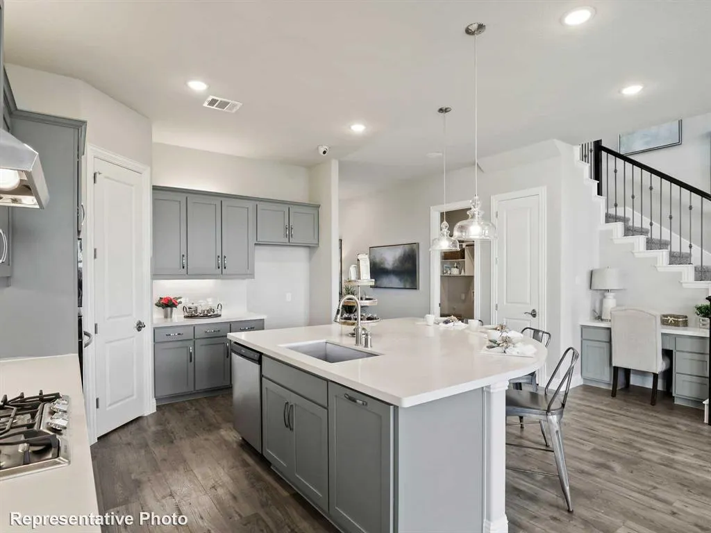 16632 Freshwater Drive