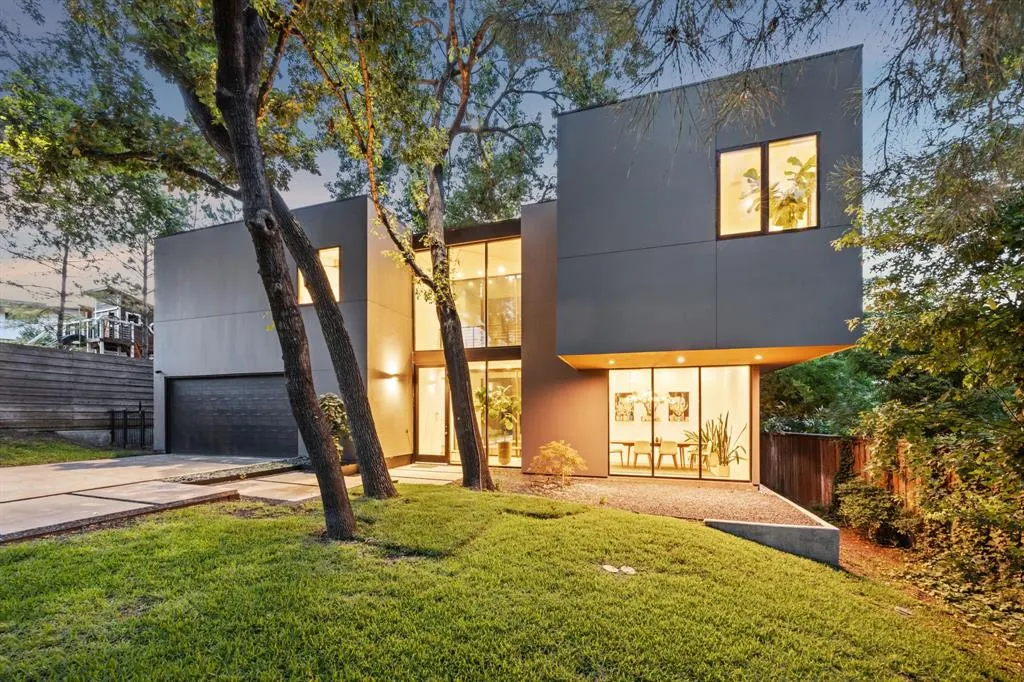 765 Evergreen Hills Road