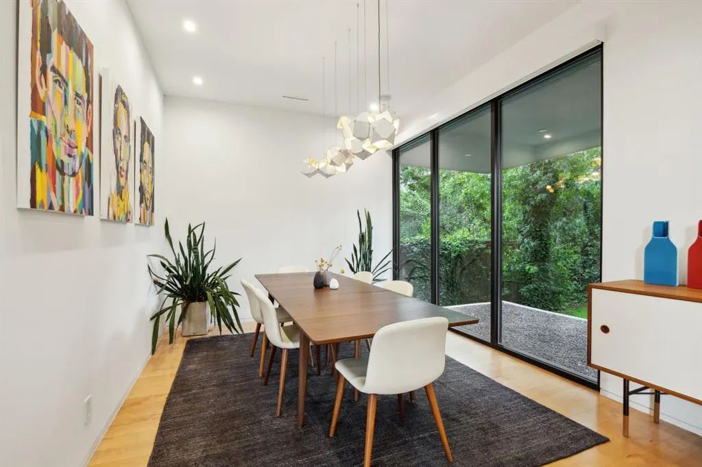 765 Evergreen Hills Road