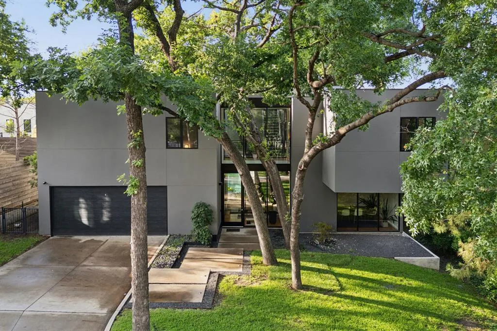 765 Evergreen Hills Road