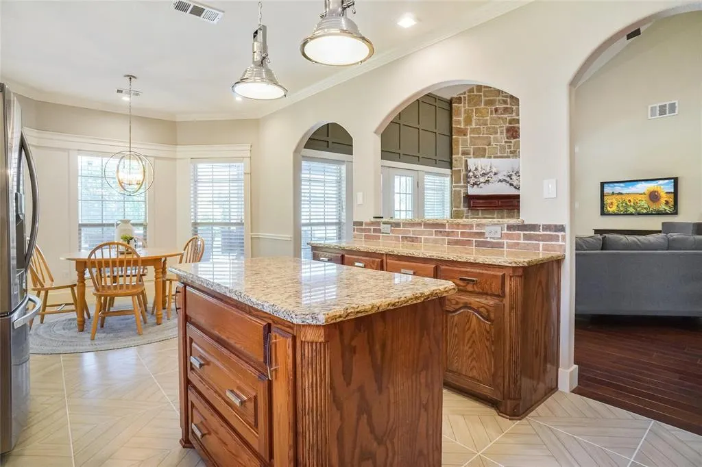 1411 Cedar Springs Drive