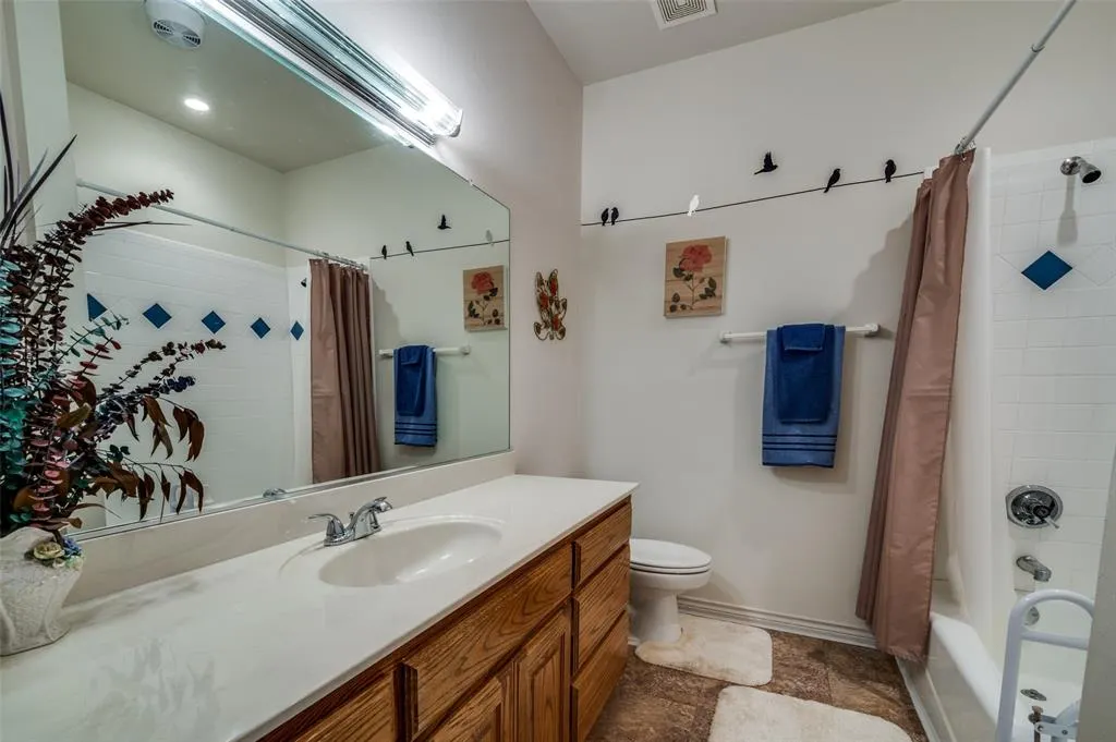 7457 Somerset Lane