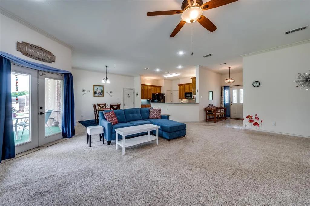 7457 Somerset Lane