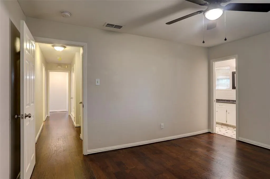 9424 Hunters Creek Drive