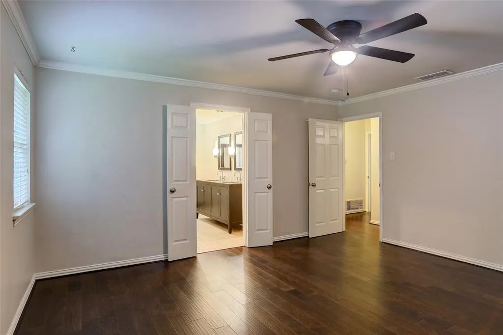 9424 Hunters Creek Drive