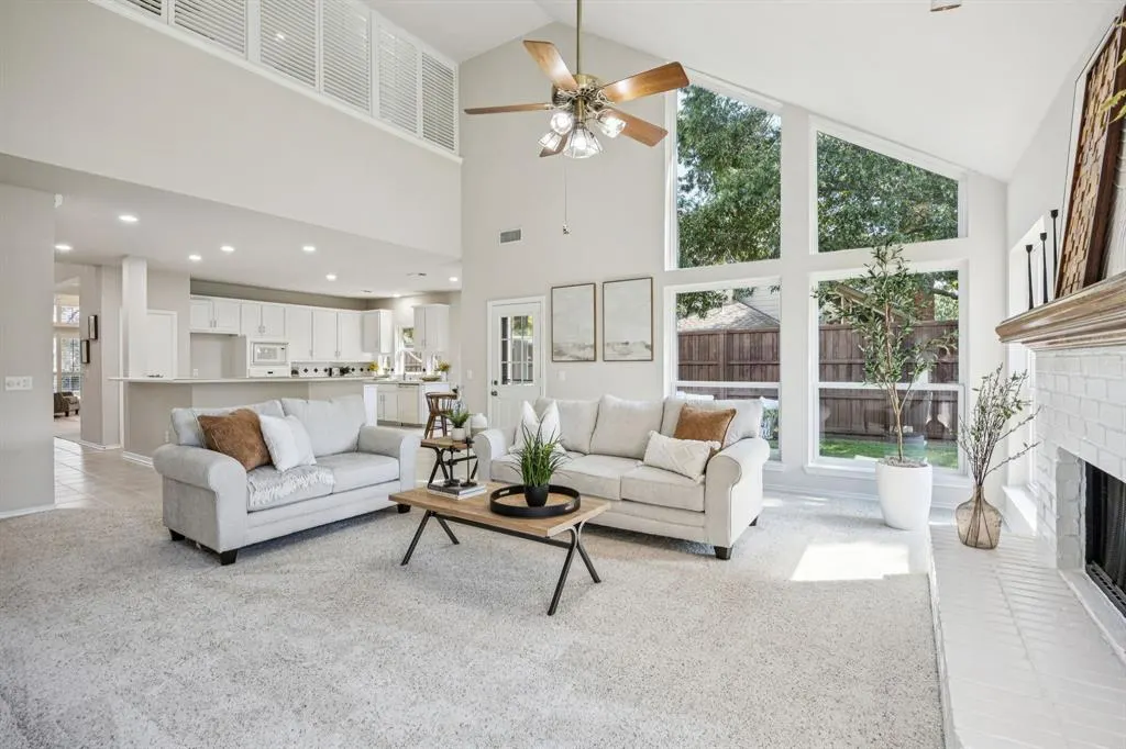 2040 Mossberg Drive