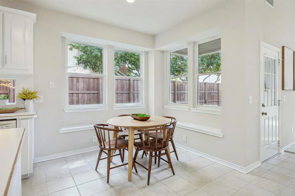 2040 Mossberg Drive