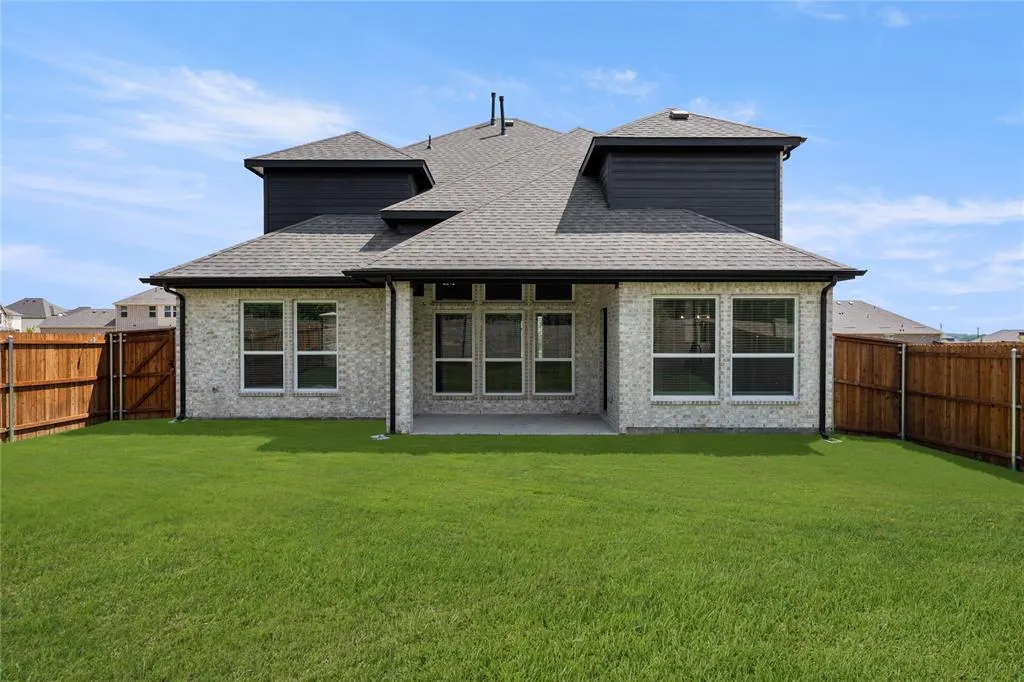 4512 Brookfield