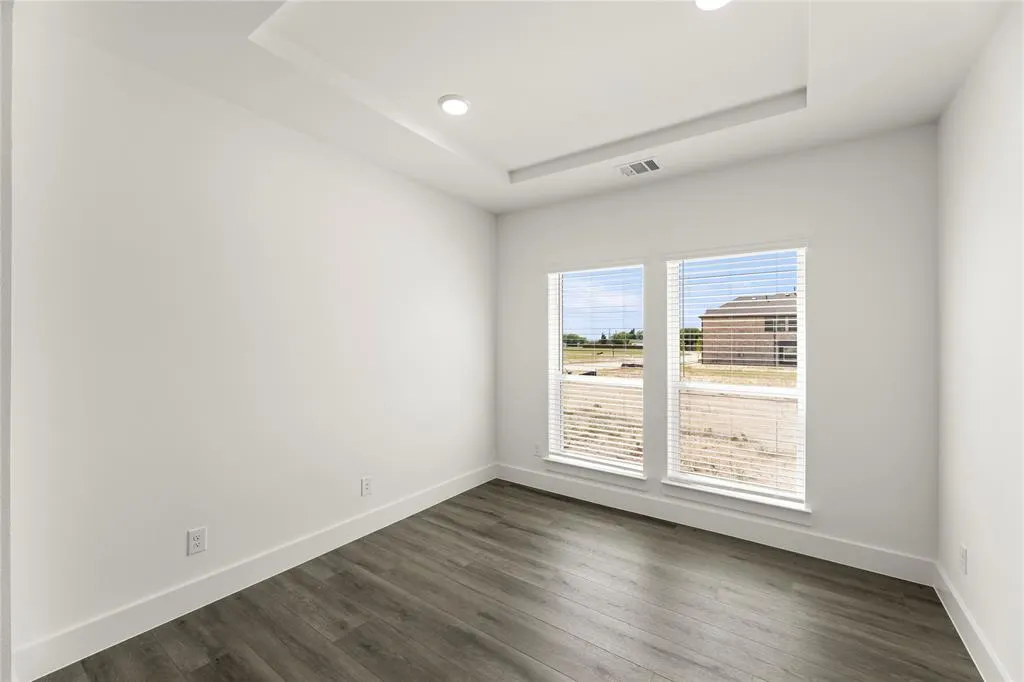 4512 Brookfield