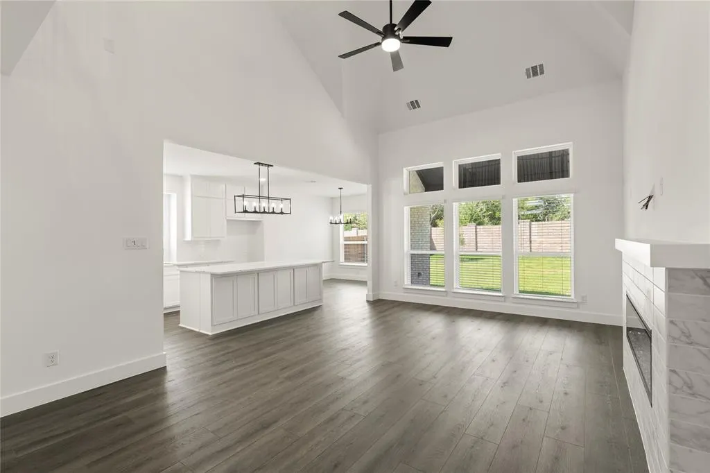4512 Brookfield