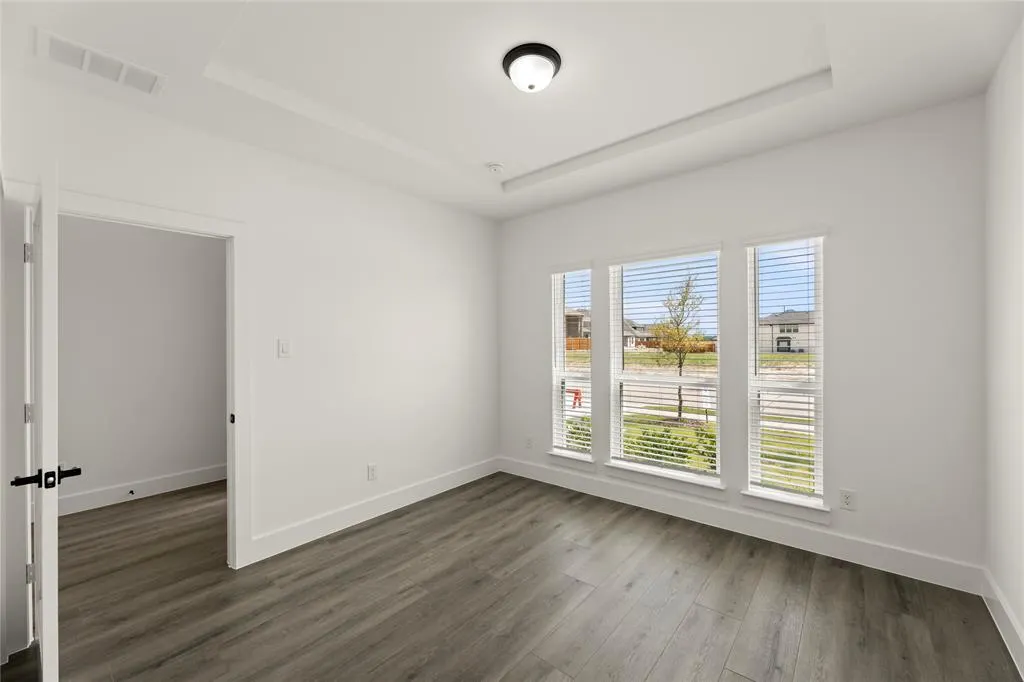 4512 Brookfield
