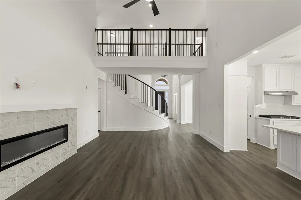 4512 Brookfield