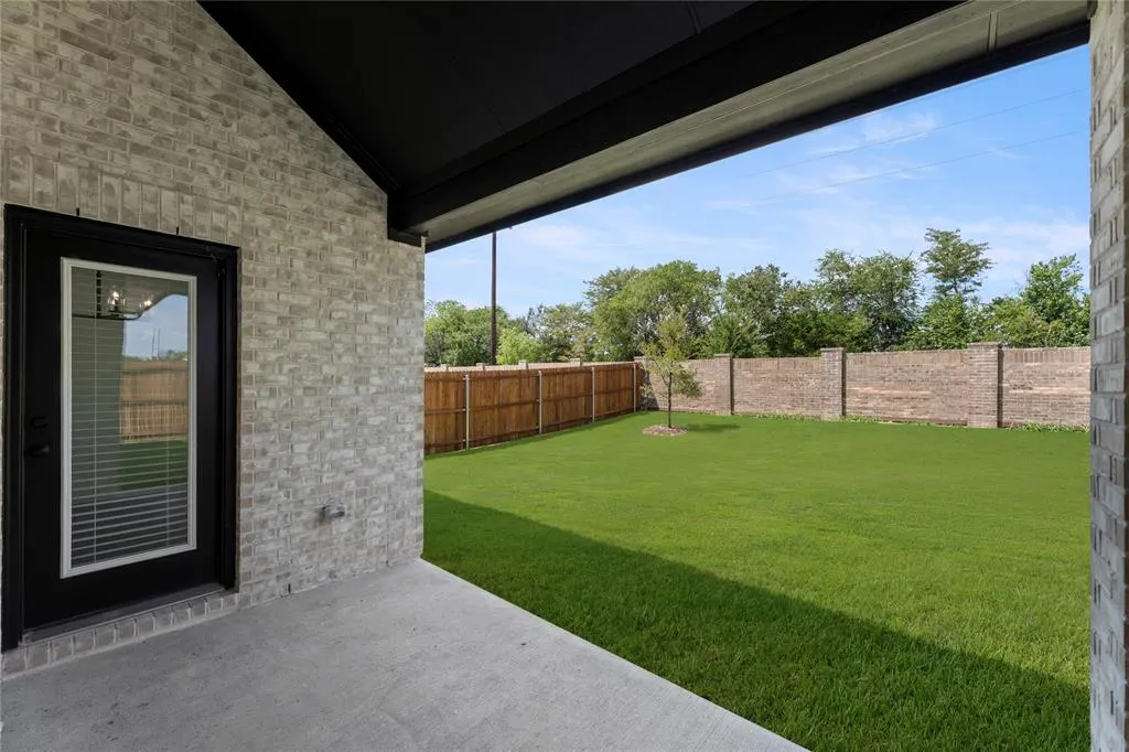 4512 Brookfield