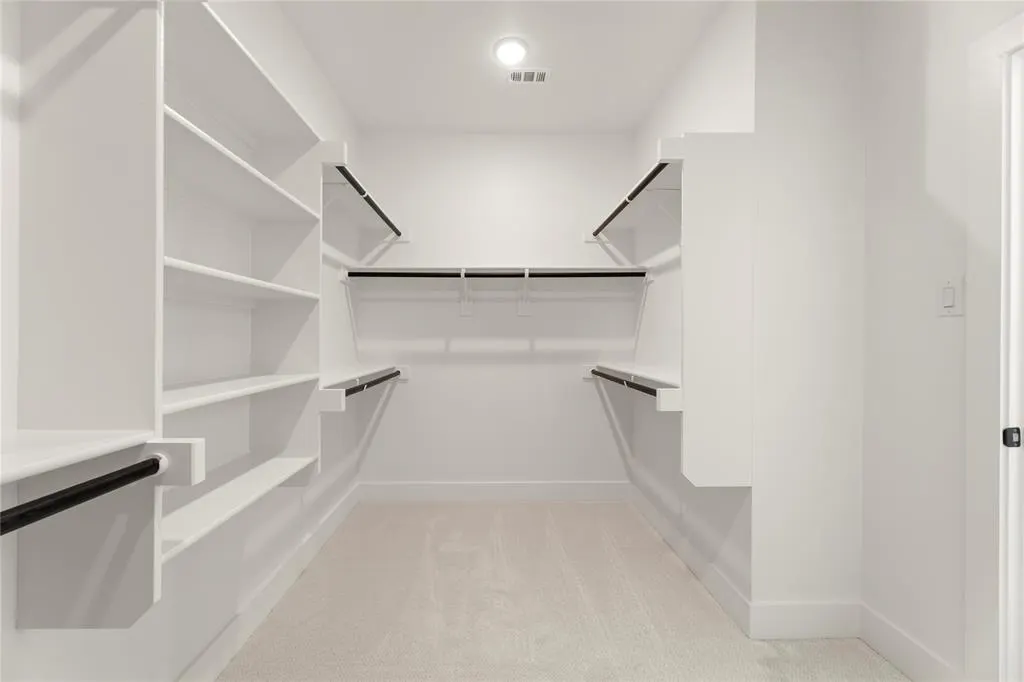 4512 Brookfield