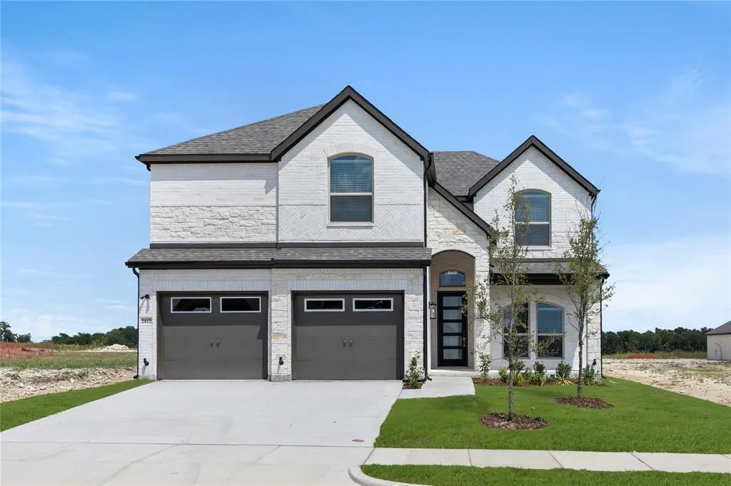 2412 Rolling Hills