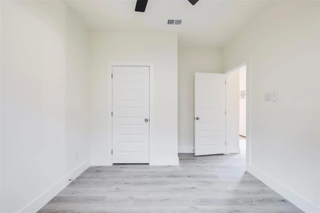 2404 Garden Drive