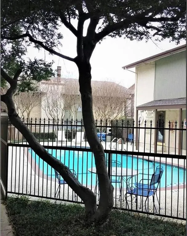 12830 Midway Road, #1129