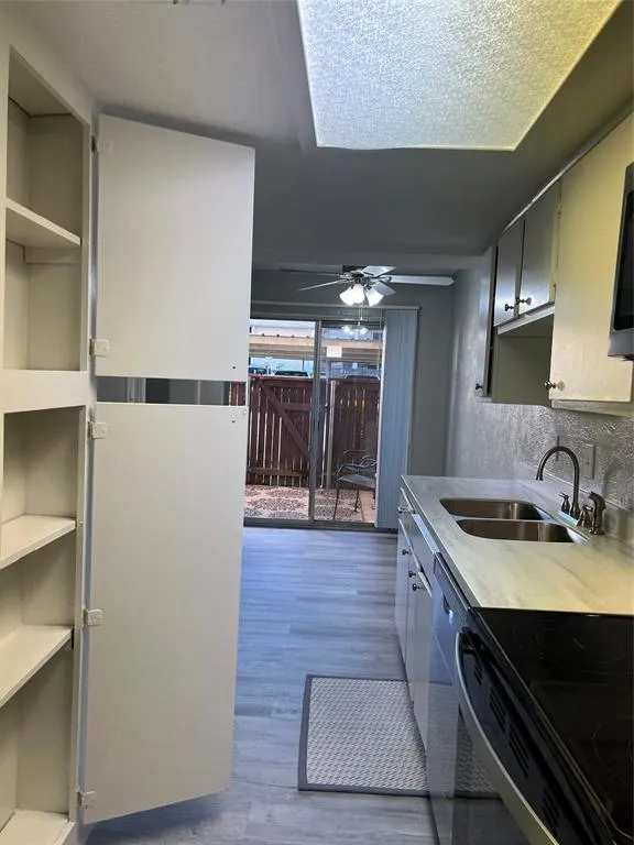 12830 Midway Road, #1129