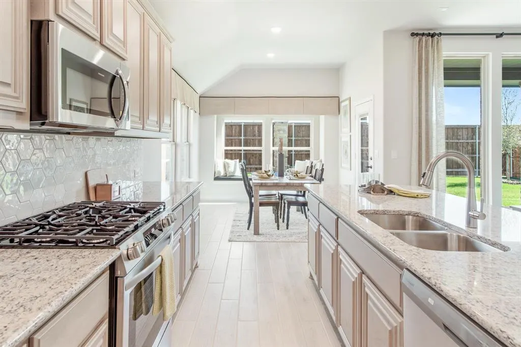 2310 River Trail