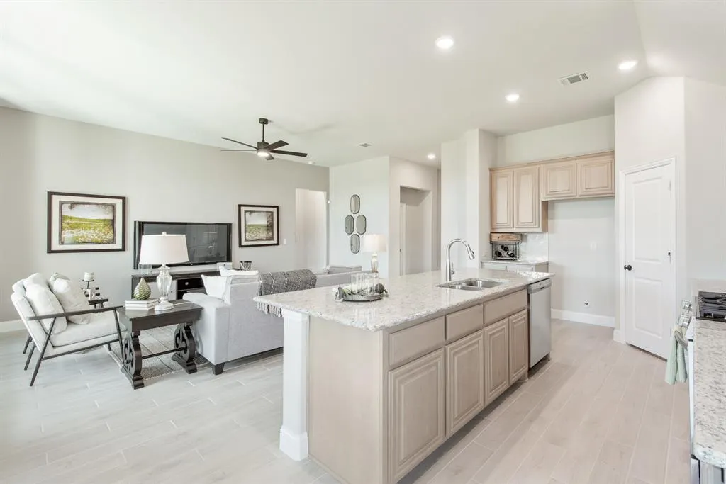2310 River Trail