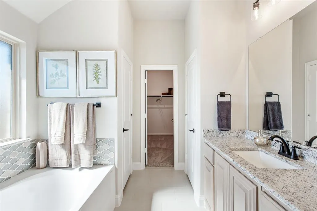 2310 River Trail