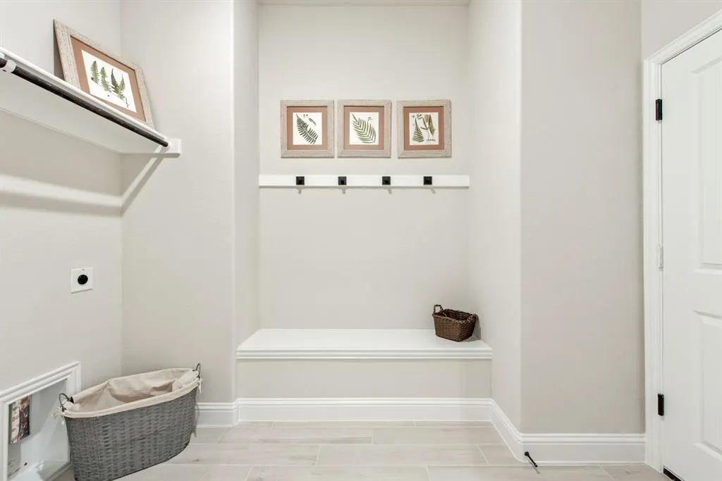 2310 River Trail