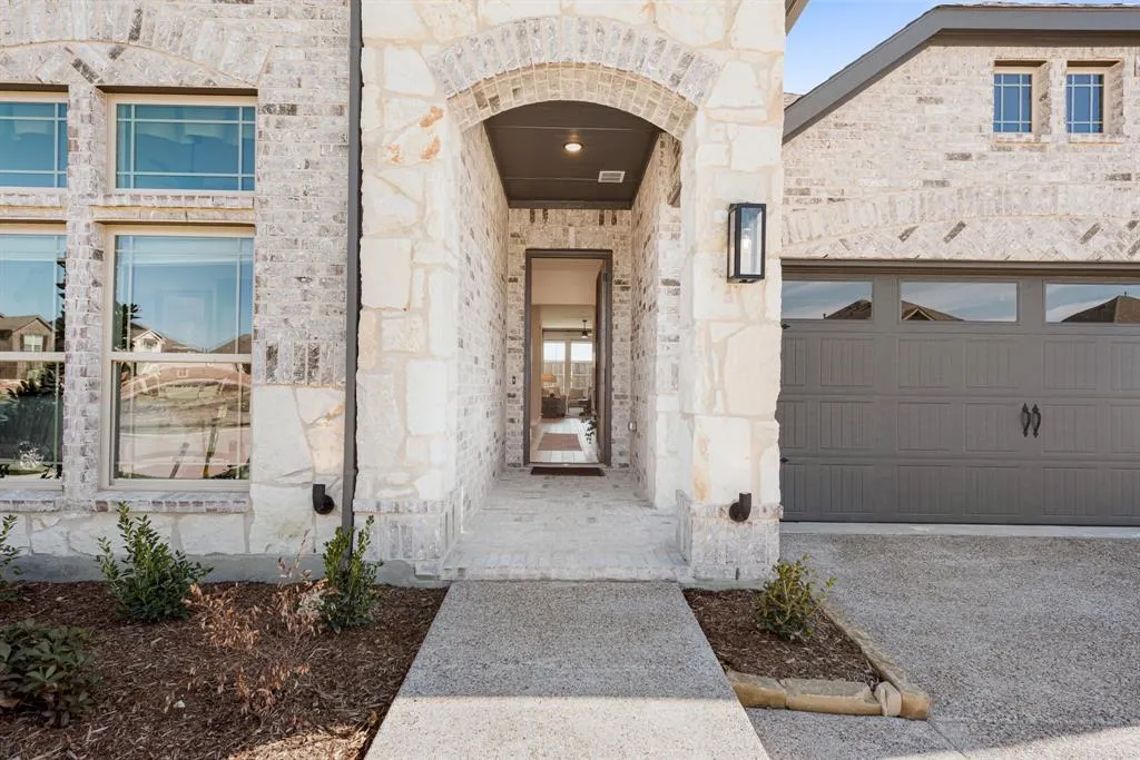 2310 River Trail