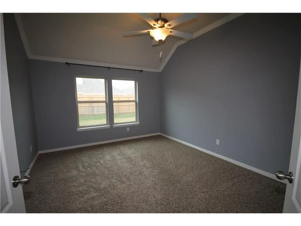 11300 Amistad Drive