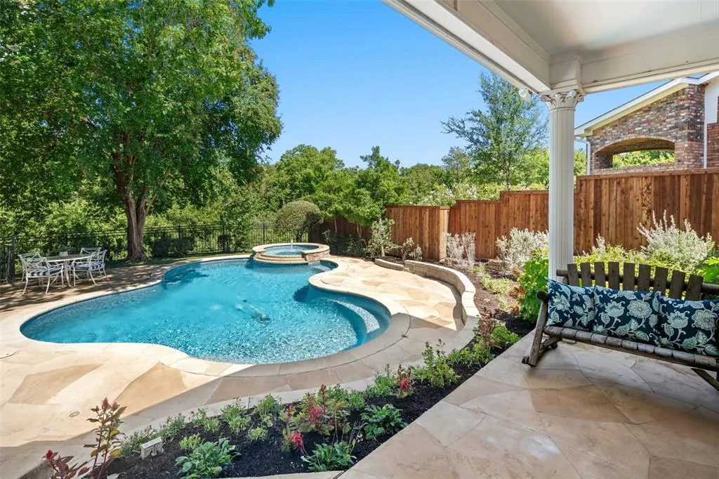 7215 Abrams Place Court