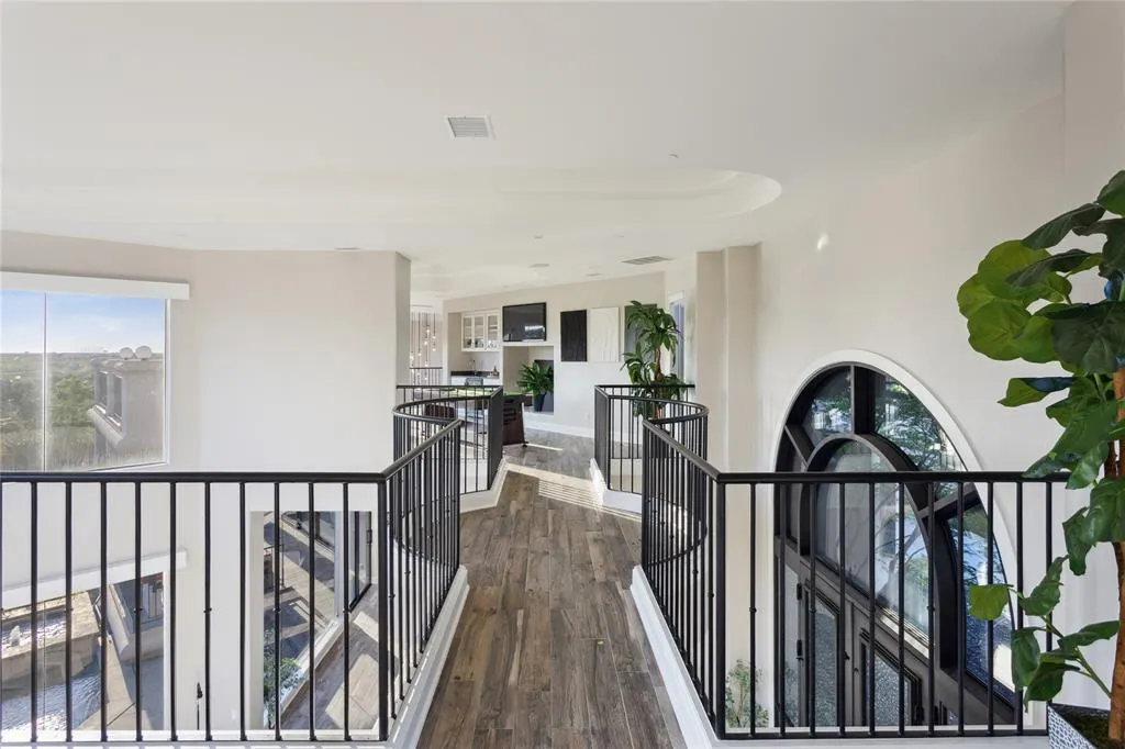 6441 Sudbury Road