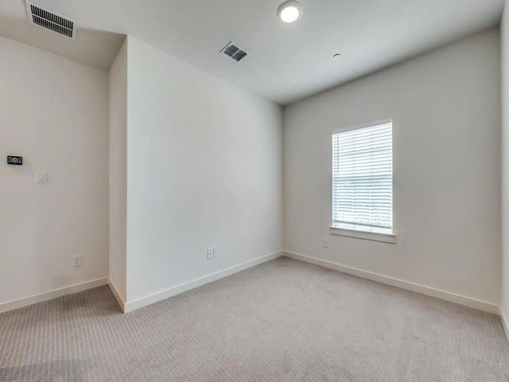 7432 Atlas Drive