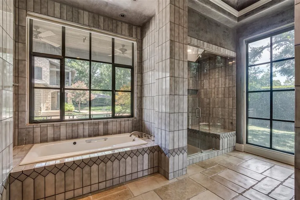 5936 Woodland Drive